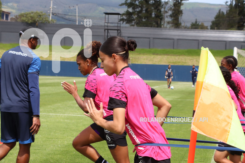 FBL SUPERLIGA FEMENINA DRAGONAS IDV VS NACIONAL