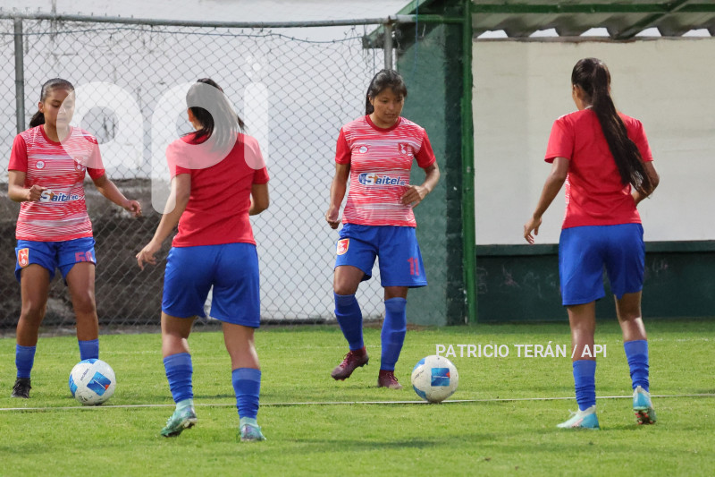 FBL SUPERLIGA FEMENINA VINO TINTO VS DEPORTIVO IBARRA