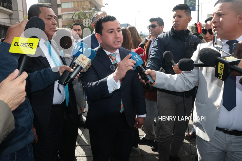 DENUNCIAS ADN A REVOLUCION CIUDADANA