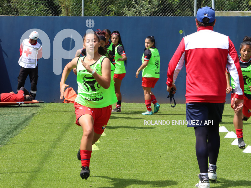 FBL SUPERLIGA FEMENINA DRAGONAS IDV VS NACIONAL