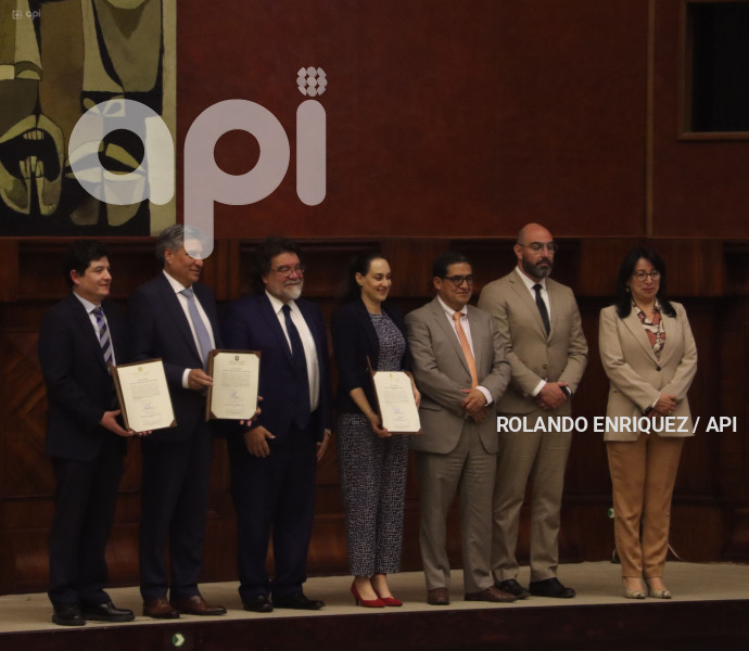 POSESION JUECES CORTE CONSTITUCIONAL