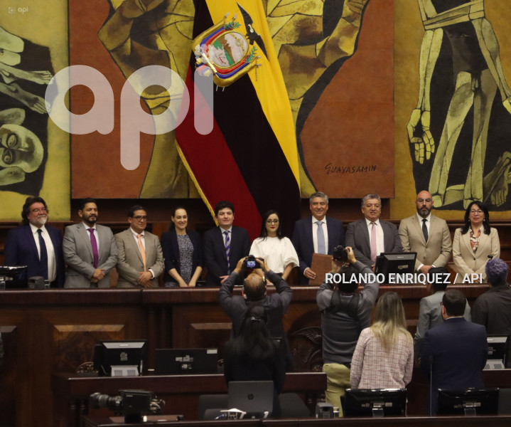 POSESION JUECES CORTE CONSTITUCIONAL