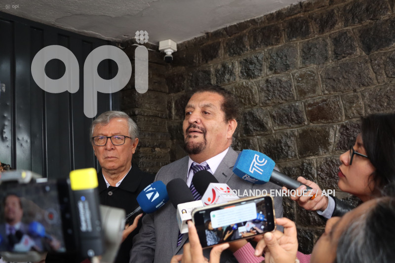 USO CELULAR EN ELECCIONES