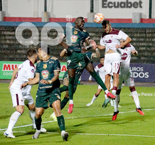 FBL LIGAPRO MUSHUC RUNA VINO TINTO