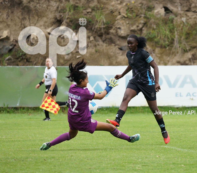 FBL SUPERLIGA FEMENINA MACARA VS LEONAS DEL NORTE