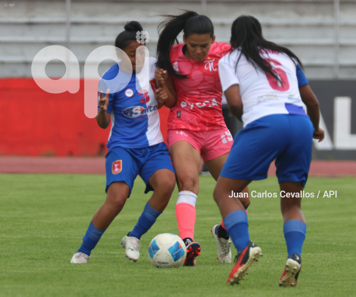 FBL-SUPERLIGA-DEPORTIVO IBARRA-CLUB ÑAÑAS