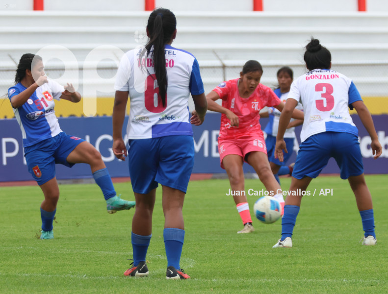 FBL-SUPERLIGA-DEPORTIVO IBARRA-CLUB ÑAÑAS