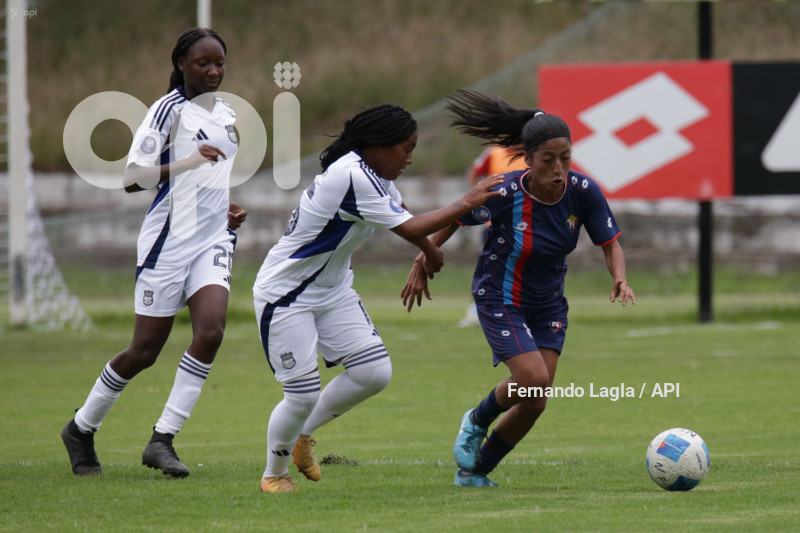 FBL SUPERLIGA FEMENINA NACIONAL VS EMELEC