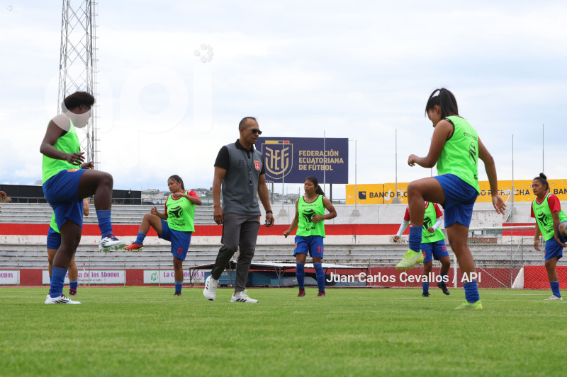 FBL-SUPERLIGA-DEPORTIVO IBARRA-CLUB ÑAÑAS