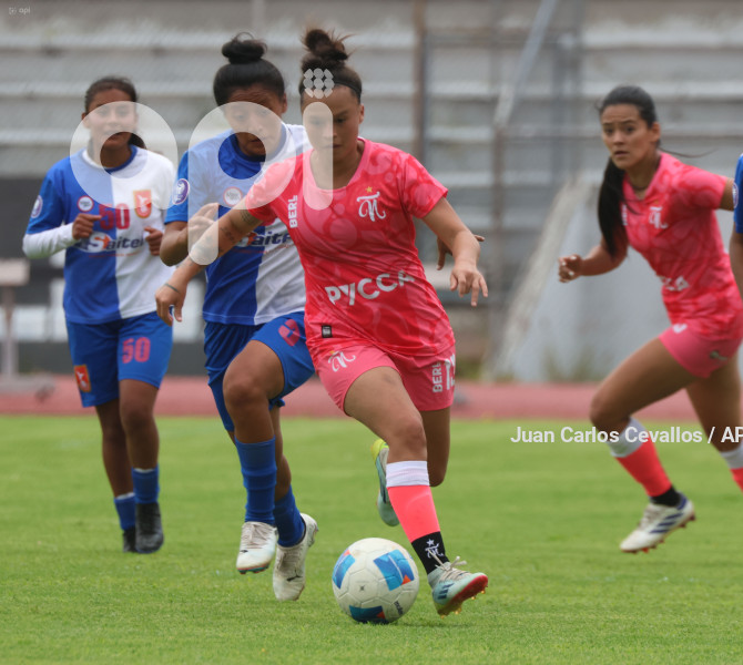 FBL-SUPERLIGA-DEPORTIVO IBARRA-CLUB ÑAÑAS
