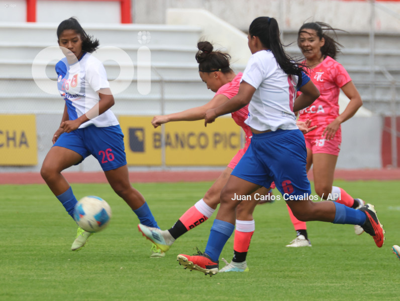 FBL-SUPERLIGA-DEPORTIVO IBARRA-CLUB ÑAÑAS
