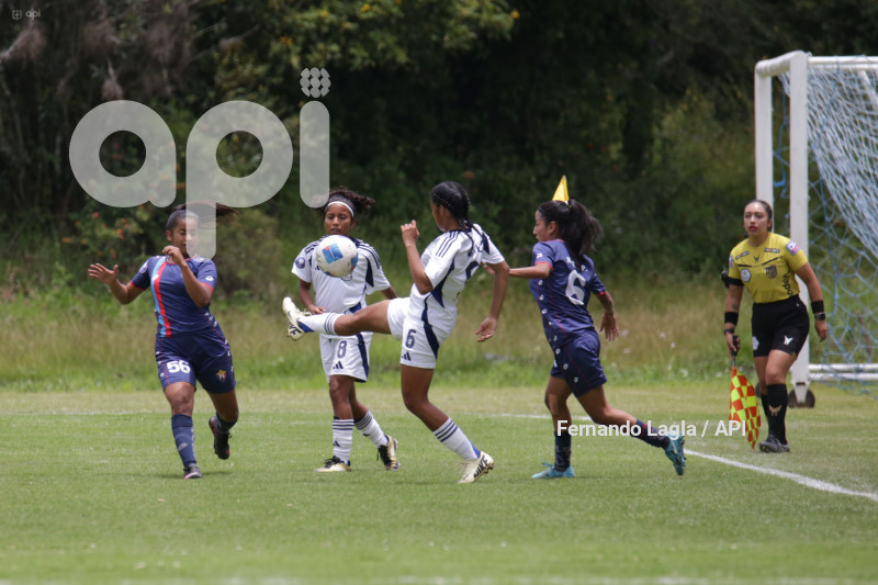 FBL SUPERLIGA FEMENINA NACIONAL VS EMELEC