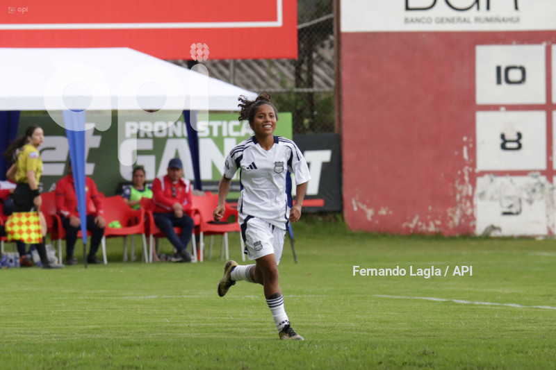 FBL SUPERLIGA FEMENINA NACIONAL VS EMELEC