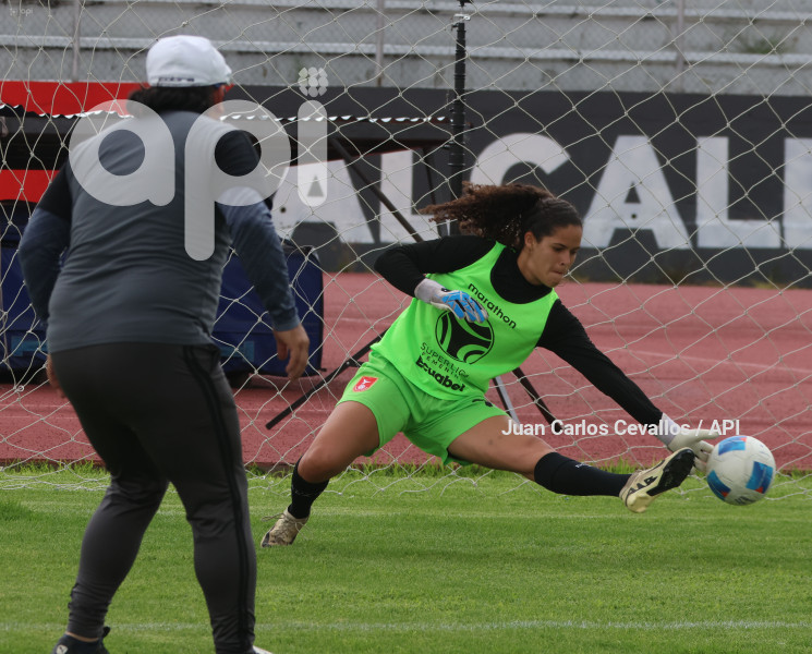 FBL-SUPERLIGA-DEPORTIVO IBARRA-CLUB ÑAÑAS