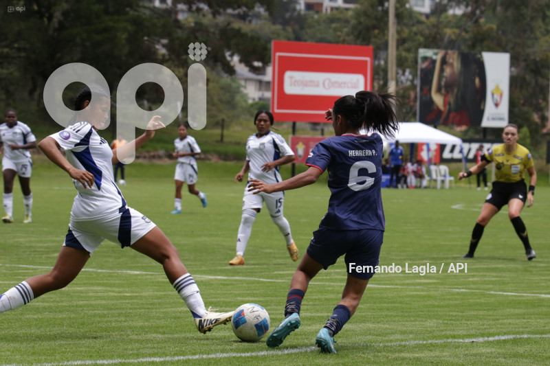 FBL SUPERLIGA FEMENINA NACIONAL VS EMELEC