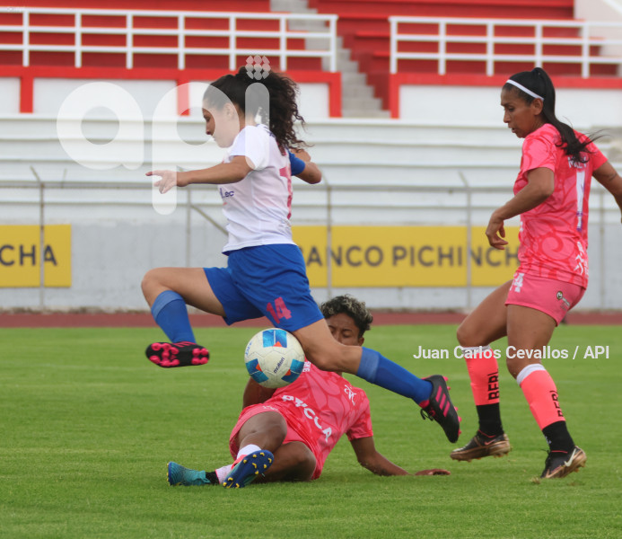 FBL-SUPERLIGA-DEPORTIVO IBARRA-CLUB ÑAÑAS