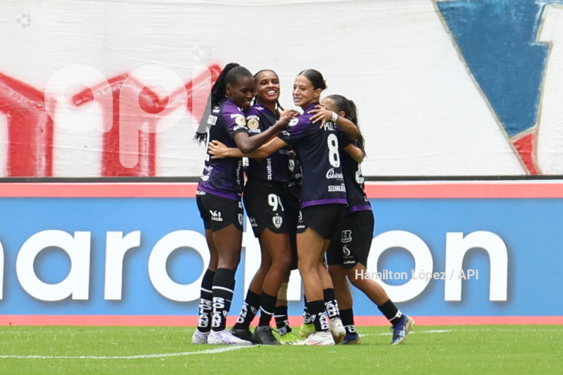FBL-SUPERLIGA-FEMENINA-ECUABET-LDU-DRAGONAS