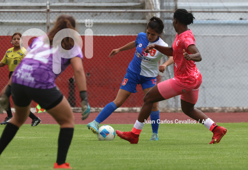 FBL-SUPERLIGA-DEPORTIVO IBARRA-CLUB ÑAÑAS