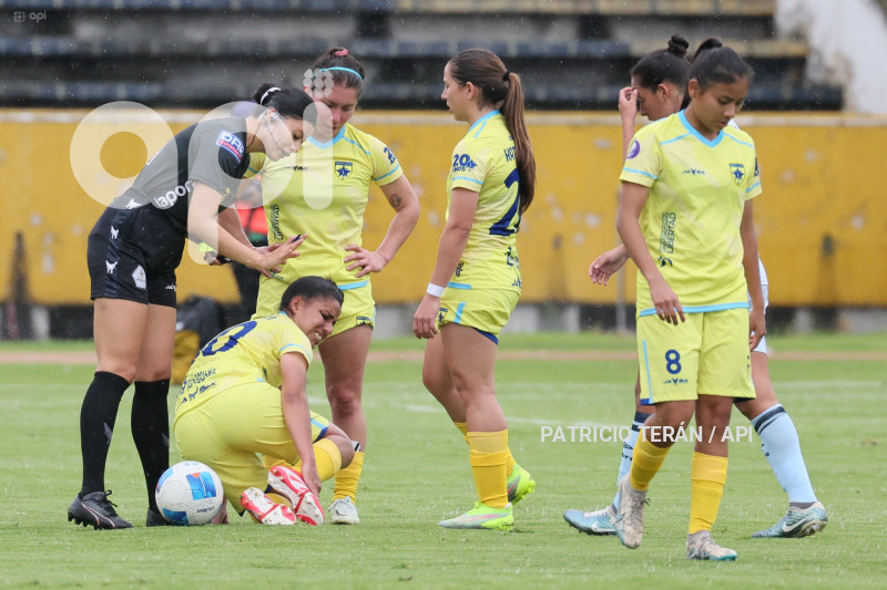 FBL SUPERLIGA FEMENINA CATOLICA VS ESPUCE