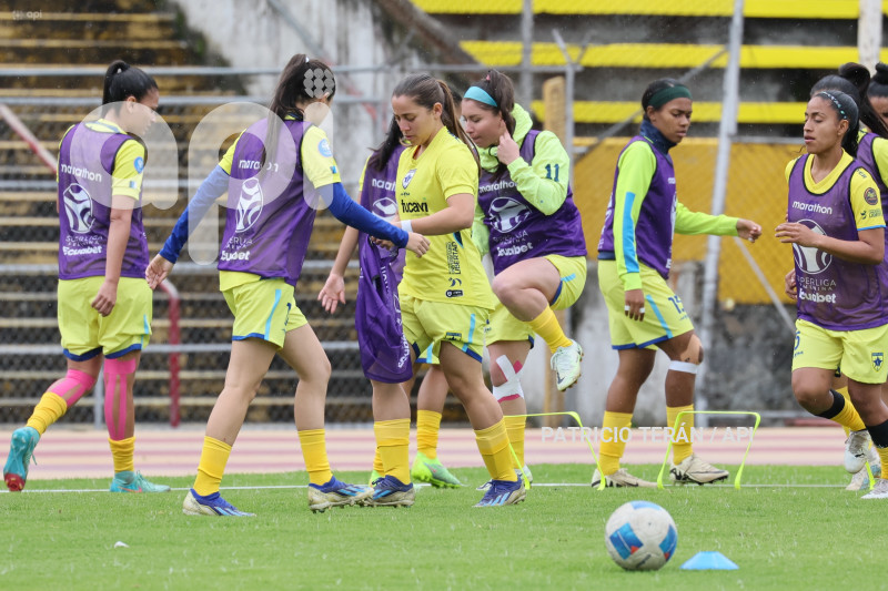 FBL SUPERLIGA FEMENINA CATOLICA VS ESPUCE