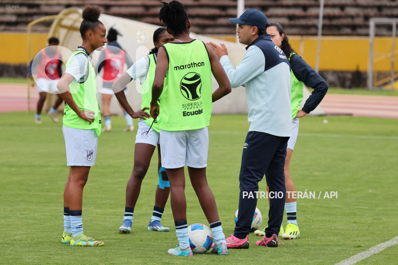 FBL SUPERLIGA FEMENINA CATOLICA VS ESPUCE