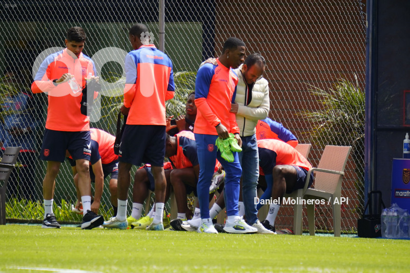 ENTRENAMIENTO SELECCION