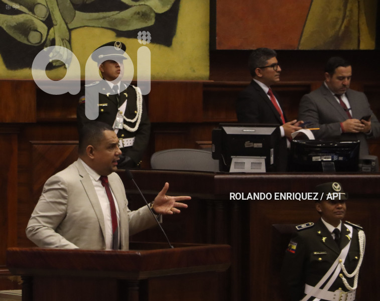 ALCALDES ESMERALDAS ASAMBLEA