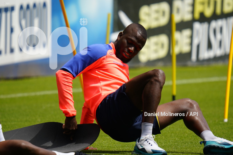 ENTRENAMIENTO SELECCION