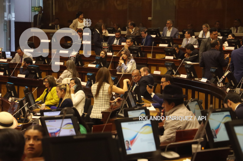 ALCALDES ESMERALDAS ASAMBLEA