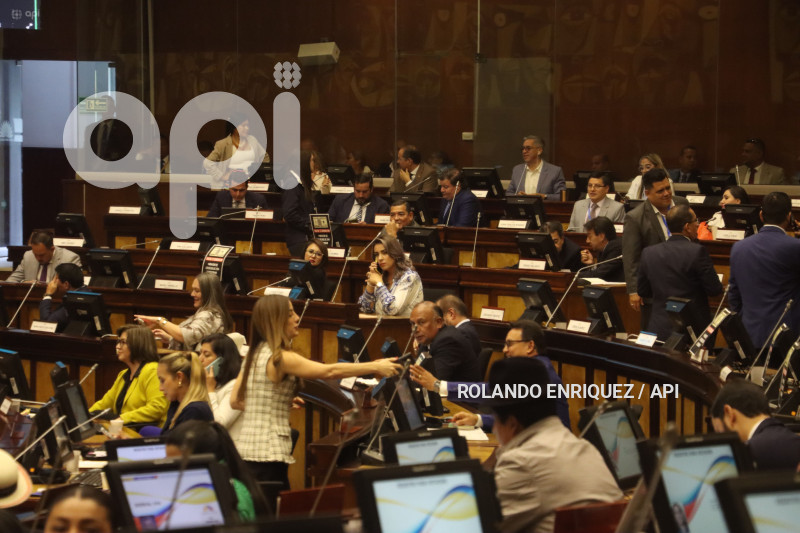ALCALDES ESMERALDAS ASAMBLEA