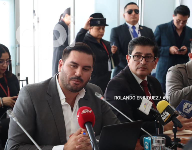 COMISION SEGURIDAD TRATA SOBRE CHATS LIGA AZUL