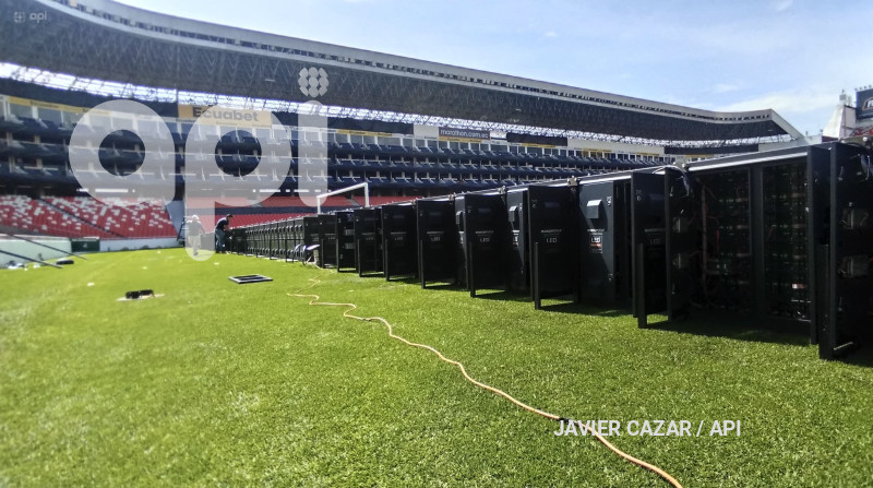 ESTADIO RODRIGO PAZ PREPARATIVOS