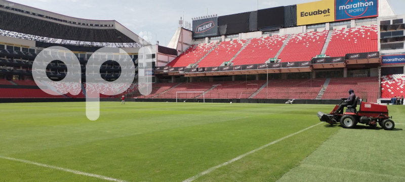 ESTADIO RODRIGO PAZ PREPARATIVOS