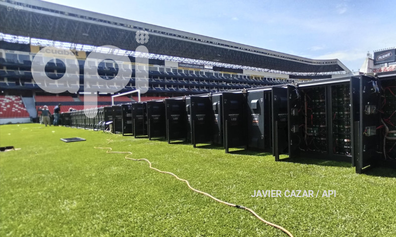 ESTADIO RODRIGO PAZ PREPARATIVOS