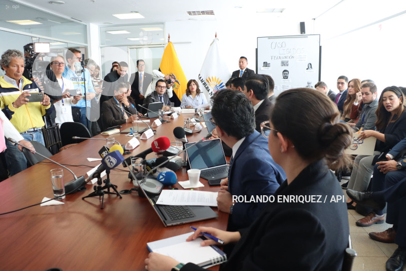 COMISION SEGURIDAD TRATA SOBRE CHATS LIGA AZUL