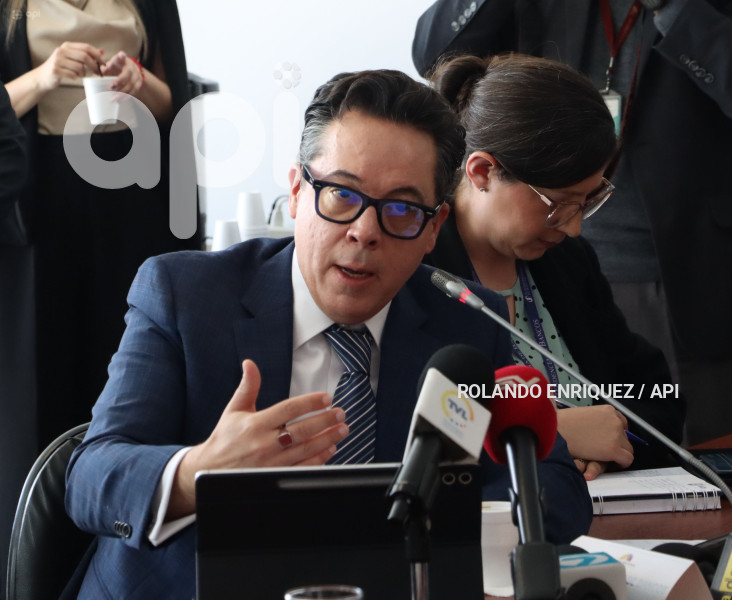 COMISION SEGURIDAD TRATA SOBRE CHATS LIGA AZUL