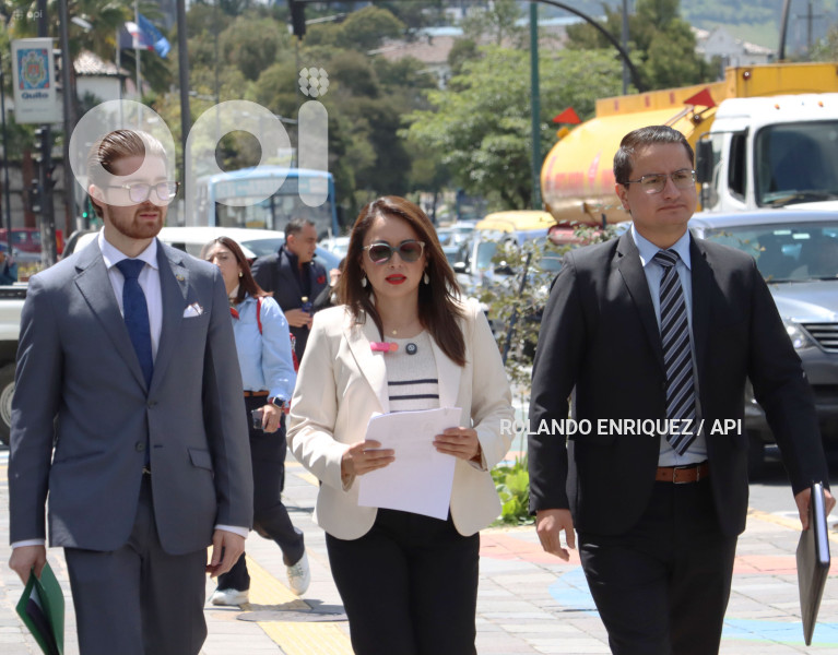 NATALY MORILLO DENUNCIA FISCALIA