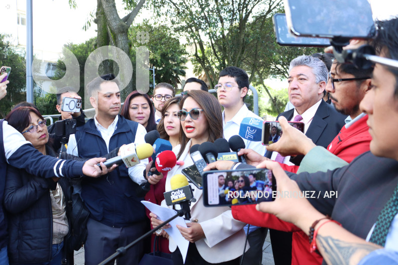 NATALY MORILLO DENUNCIA FISCALIA