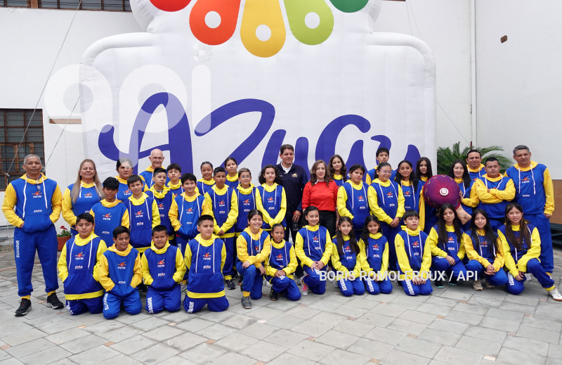 CUENCA-LANZAMIENTO-SUDAMERICANO TENIS MESA