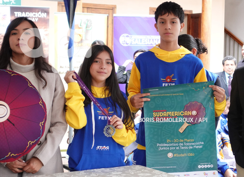 CUENCA-LANZAMIENTO-SUDAMERICANO TENIS MESA