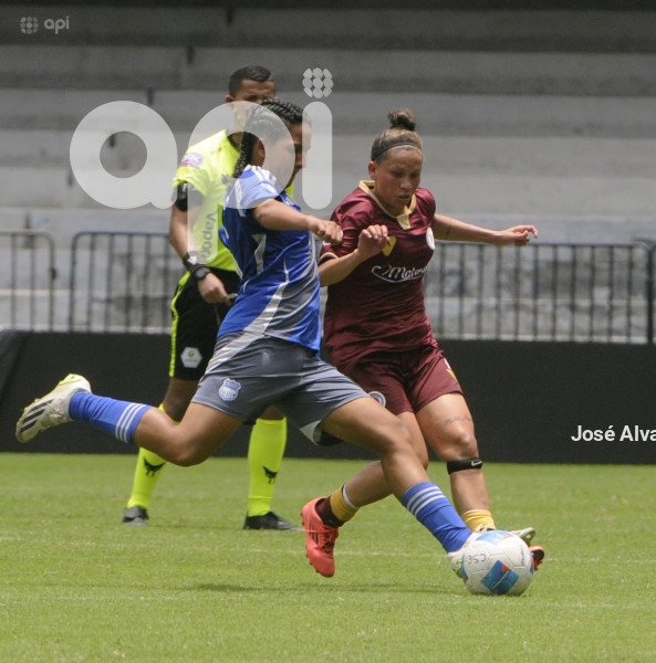 FBL-SUPERLIGAFEMENINA-EMELEC-VINOTINTO