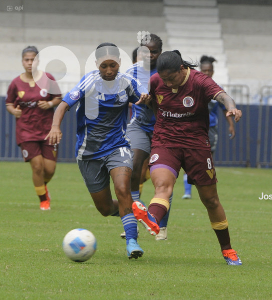 FBL-SUPERLIGAFEMENINA-EMELEC-VINOTINTO