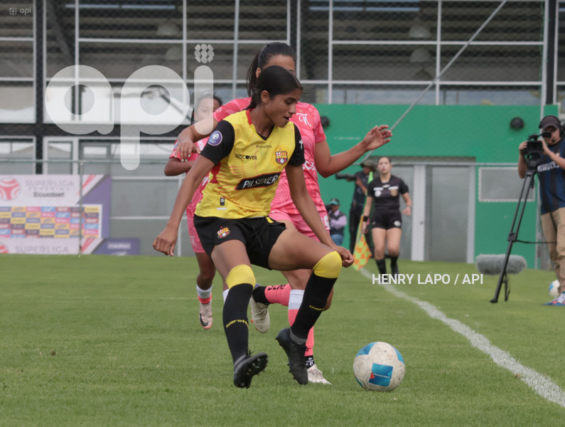 FBL SUPERLIGA FEMENINA ÑAÑAS VS BARCELONA