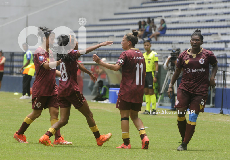 FBL-SUPERLIGAFEMENINA-EMELEC-VINOTINTO