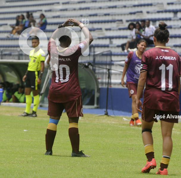 FBL-SUPERLIGAFEMENINA-EMELEC-VINOTINTO