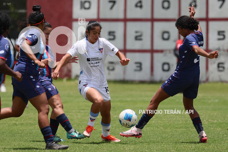 FBL SUPERLIGA FEMENINA NACIONAL VS LDU GUERRERAS ALBAS