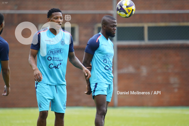 ENTRENAMIENTO SELECCION