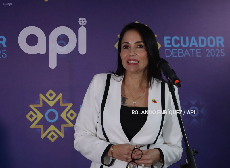 DEBATE PRESIDENCIAL 2025 GONZALEZ  NOBOA