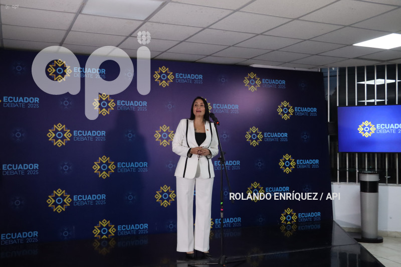 DEBATE PRESIDENCIAL 2025 GONZALEZ  NOBOA