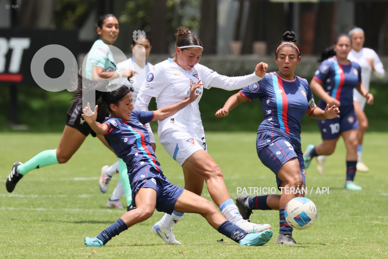 FBL SUPERLIGA FEMENINA NACIONAL VS LDU GUERRERAS ALBAS